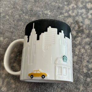 STARBUCKS 3D COLLECTOR SERIES SKYLINE TAXI CAB COFFEE MUG 2012